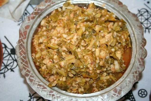 2. Sıcacık bir sulu yemek için mancar yemeği...