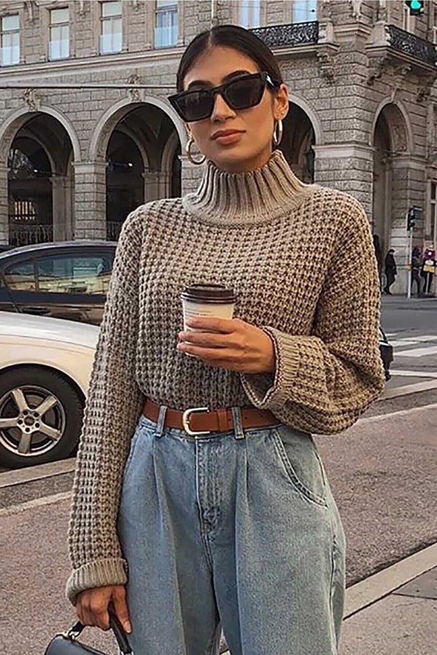 9. Balıkçı yaka örme kazağın rengi şahane...