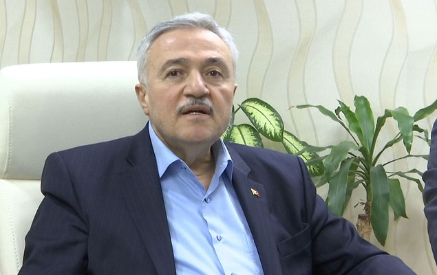 Demirbağ, "Ekonomik sıkıntı çekebiliriz. Normal şartlarda bir kilo et yiyorsak yarım kilo yeriz. Domatesi iki kilo yerine iki tane alırız. Kış günü turfanda sebzeleri kullanmak zaten sağlığa da çok faydalı değil" ifadelerini kullandı.