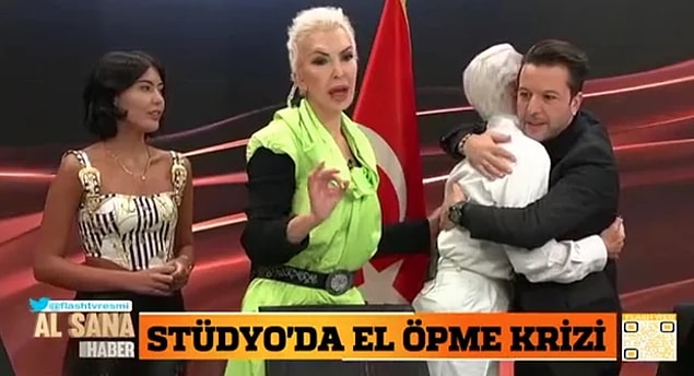 1. Deniz Akkaya canlı yayında Seyhan Soylu'nun elini öperek herkesi şaşırttı!