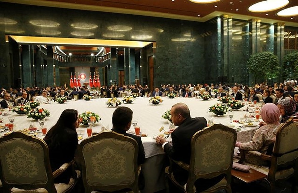 AKP’li Aydemir: 'Belki Aylarca Soğan Ekmek Yiyeceğiz Ama Taviz Vermeyeceğiz'