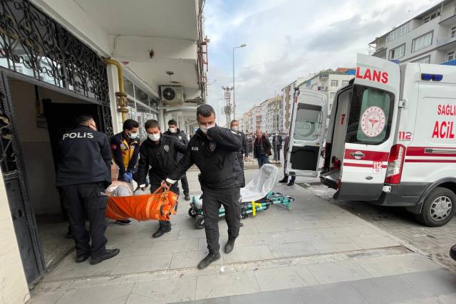 kayseri de annesini oldurup babasini yaralayan sahis intihar etti