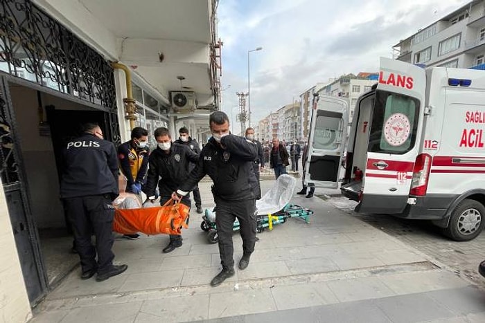 Kayseri'de Annesini Öldürüp Babasını Yaralayan Şahıs İntihar Etti