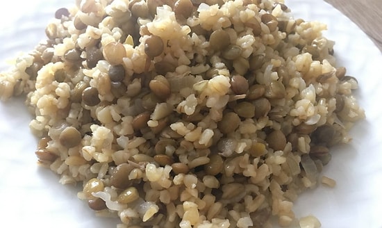 Yeşil Mercimekli Bulgur Pilavı Nasıl Yapılır? Yeşil Mercimekli Bulgur Pilavı Tarifi…