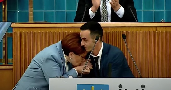 Meral Akşener, Kürsüyü Atanamayan Öğretmene Bıraktı: 'Mülakat Denen Torpillerle Elenmemizi mi Kutlayalım?'