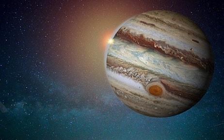 Jüpiter Dünya'dan Ne Kadar Büyüktür?