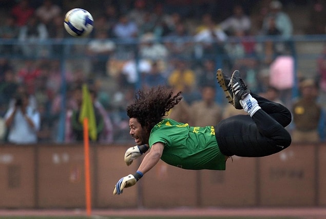 3. René Higuita