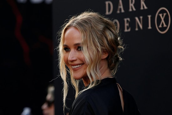 Ünlü Oyuncu Jennifer Lawrence Yaşadığı Travmayı Anlattı! Duyanlar Şaşkına Döndü...