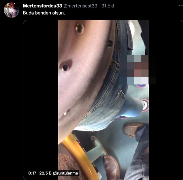 Hesap sahibinin bizzat otobüste cinsel organını çıkartıp kadınları taciz ettiği videolar görünüyor.