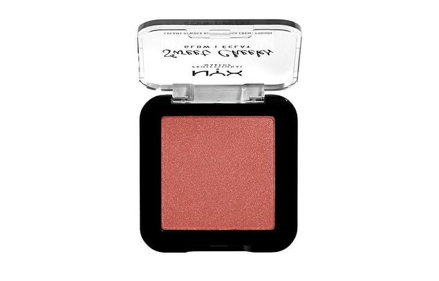 6. Klasik allıklardan vazgeçemeyenlere Nyx allığı önerelim.