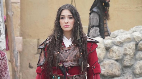 Barbaroslar Akdeniz'in Kılıcı "Meryem" Cemre Gümeli Kimdir? Cemre Gümeli Kaç Yaşında ve Nereli?