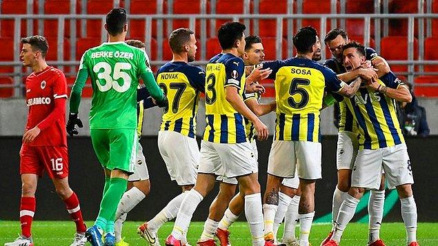 Olympıakos - Fenerbahçe'nin Muhtemel 11'leri