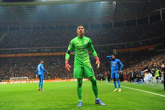 Galatasaray, UEFA Avrupa Ligi E Grubu'nun 5. haftasında Fransa temsilcisi Olympique Marsilya ile karşılaştı.