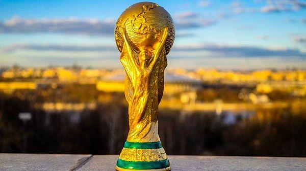 10. İlk Dünya Kupasını hangi ülke kazanmıştır?