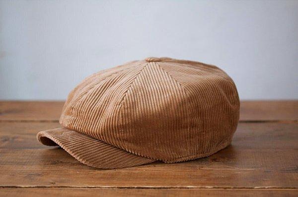 7. David Beckham sayesinde popülerliğini arttıran kasket şapka.