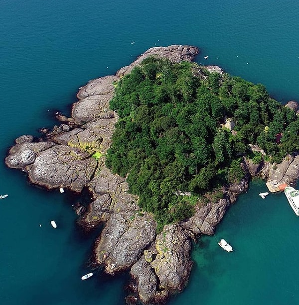 18. Birçok efsaneye konu alan Giresun Adası...