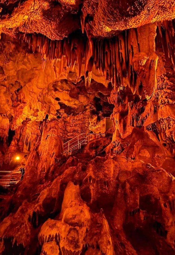 23. 3.4 milyon yıl yaşındaki Ballıca Mağarası...