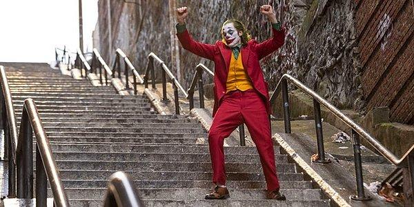 8. Joker (2019, İzleyici Sayısı: 1.877.186)