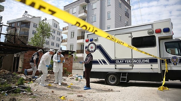 Araç cesetlerden 5 kilometre uzakta yakılmış