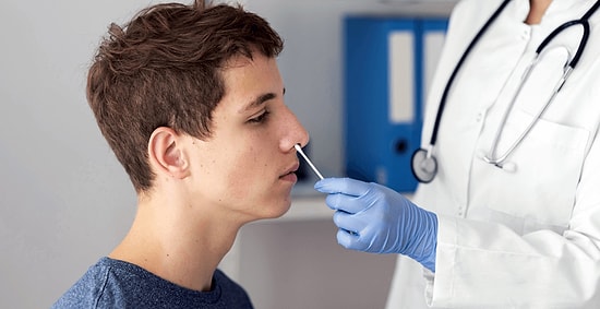 Omicron Varyantı Nedir? Belirtileri Nelerdir? Türkiye'de Omicron Varyantı Var mı?