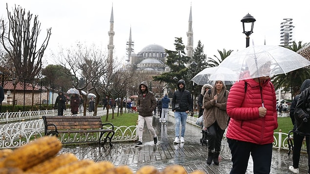Lodos Uçuşları Olumsuz Etkiledi