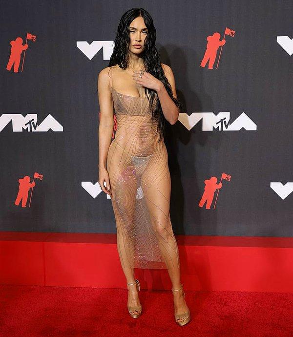 2. Megan Fox - MTV Müzik Ödülleri