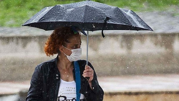 Meteoroloji Genel Müdürlüğü Orta ve Doğu Karadeniz için kuvvetli sağanak uyarısında bulundu. Aynı zamanda Doğu Akdeniz'de 11 il için kuvvetli sağanak olasılığıyla sarı kodlu uyarı verildi.