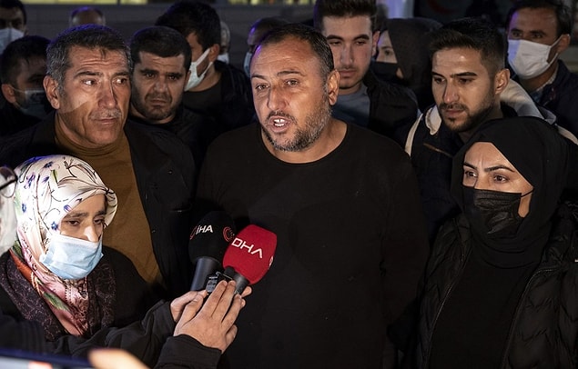 'Her tarafını köpekler parçalamış'