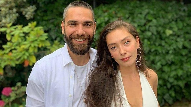 Bildiğiniz üzere dün, Onur Akay'ın iddiası ortalığı bir miktar karıştırdı! İddiaya göre Neslihan Atagül, eşi Kadir Doğulu'ya boşanma davası açmaya hazırlanıyordu.