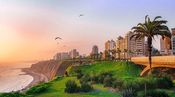 8. Daima nemli ve bulutlu bir metropol: Lima, Peru