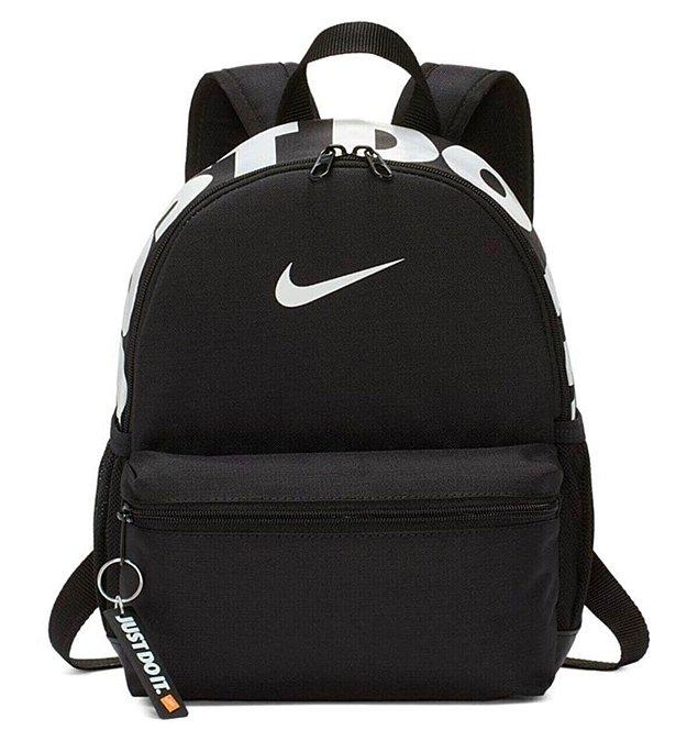 6. Nike mini sırt çantasına aşık olacaksınız!
