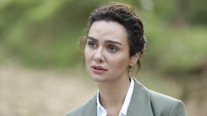 Birce Akalay'ın Yeni Dizisi Mezarlık'a Yeni Oyuncular Dahil Oldu! Kadroda Kimler Var?