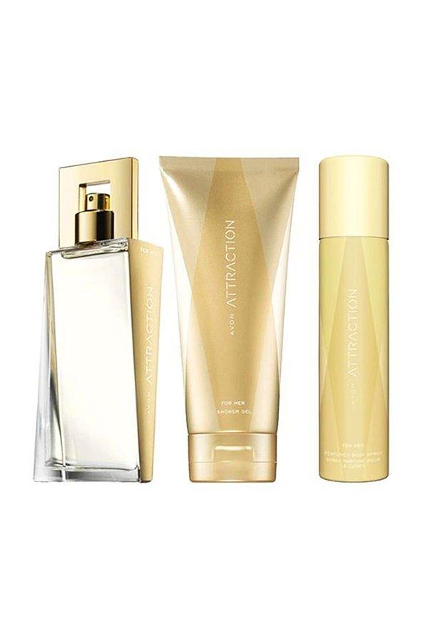 6. Daha uygun fiyatlı bir parfüm arayanlar için önerimiz de Avon Attraction parfüm seti.