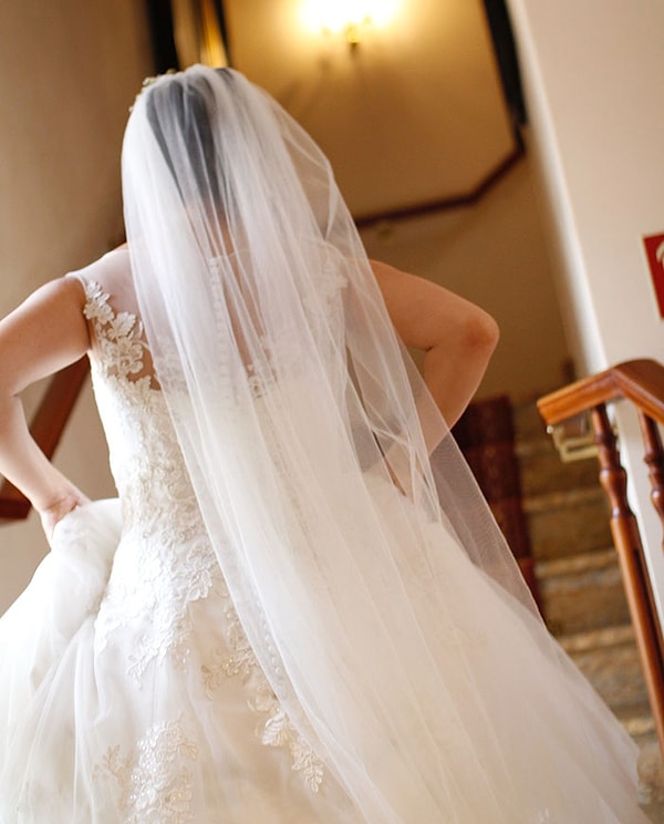 3. Надевать свадебное платье на чужую свадьбу