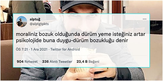 Yaptıkları Kelime Şakalarıyla Bir Yandan Güldürüp Bir Yandan da Soğuk Terler Döktürecek 15 Kişi