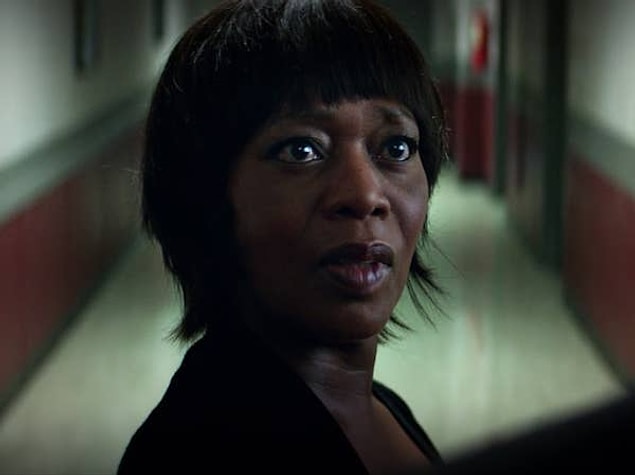 22. Alfre Woodard, Captain America: Civil War'da Miriam Sharpe'ı canlandırdı.