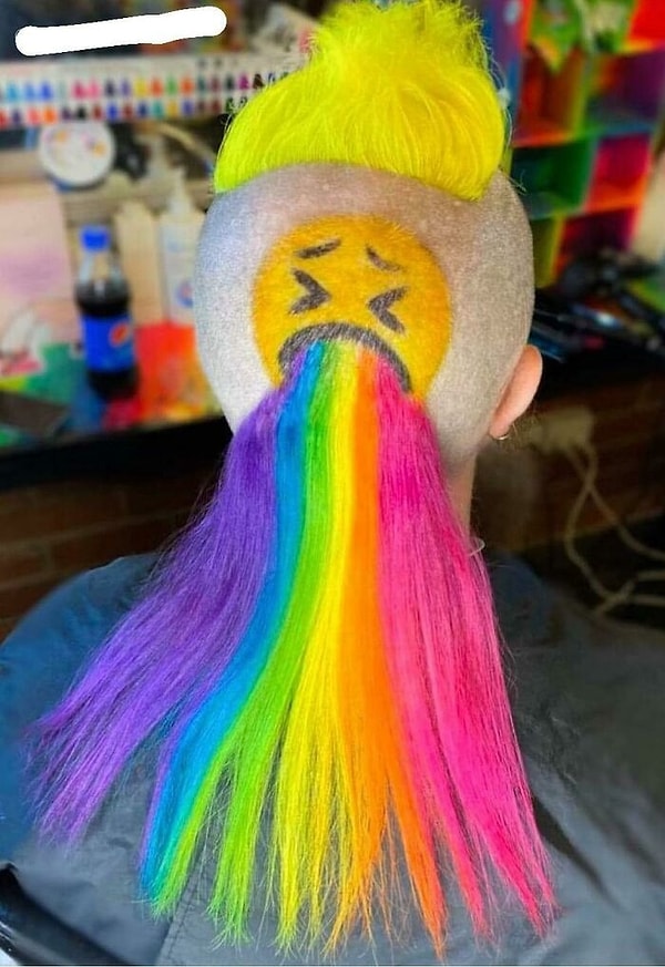 13. А как бы вы назвали эту прическу?