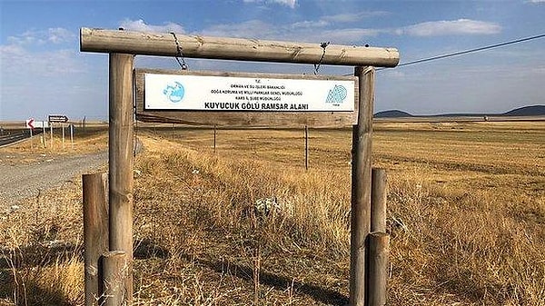 26. Kars'taki ‘Doğu Anadolu’nun ilk Avrupa Seçkin Turizm Cenneti’ Kuyucuk Gölü Kuş Cenneti yanlış su kullanımı nedeniyle haritadan silindi.