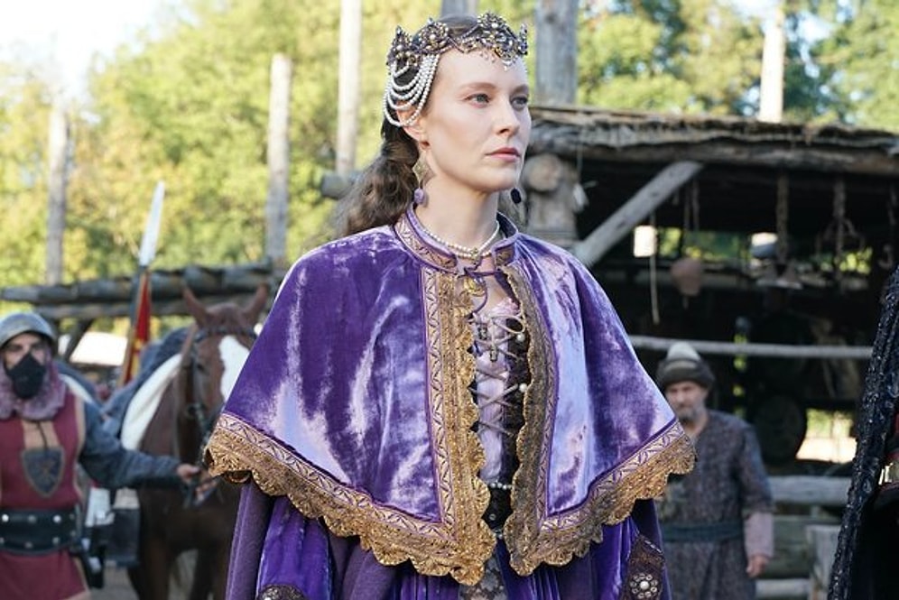 Kuruluş Osman'ın 'Maria'sı Şeyma Korkmaz’ın Eşi Bakın Kim Çıktı! Şeyma Korkmaz’ın Eşi Cüneyt Mete Kimdir?