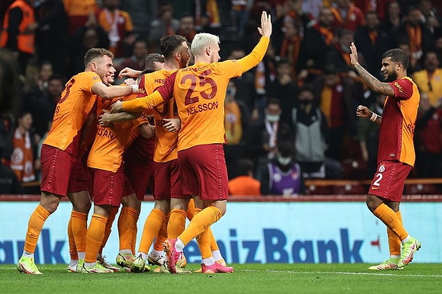 Sarı-kırmızılılar, gruptan lider olarak çıkması halinde doğrudan son 16 turuna kalacak. Mağlup olup, grubu ikinci bitirmesi halinde ise, Şampiyonlar Ligi’nden gelecek bir takımlar play-off’ta karşı karşıya gelecek.