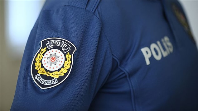 Bir polis memuru açığa alındı