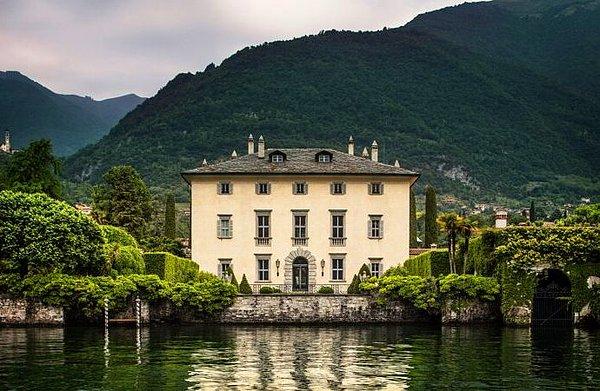 Bu güzel gölün kıyısında ise Villa Balbiano, hayranlık uyandıran bir İtalyan mücevheri olarak kendini gösteriyor.