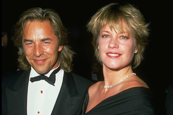 24. 24 yaşındaki Don Johnson'ın o dönem kızını oynayan 17 yaşındaki Melanie Griffith ile birlikte olması hoş karşılanmamıştı.