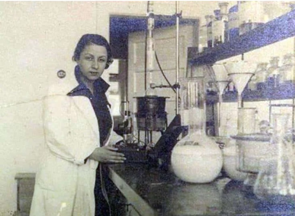 Remziye Hisar Kimdir, Mesleği Nedir? Google’dan Remziye Hisar İçin Doodle