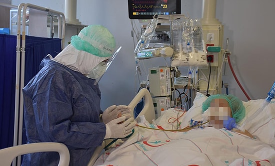 Koronavirüs Salgınında Günlük Vaka Sayısı 18 Bin 796 Oldu