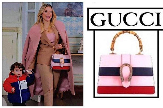 6. Her ne kadar bu takıma yakıştırmasam da neticede Gucci diye çanta hakkında kötü bir şey söylemek istemiyorum :)