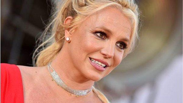 13. Britney Spears, esaret altında geçen 13 yılın ardından babasına karşı verdiği vasilik mücadelesini kazandı.