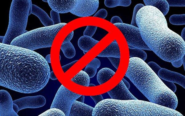 Halk arasında "doğal antibiyotik" olarak bilinen sarımsak, vücudu enfeksiyonlara karşı korur.
