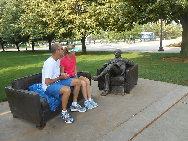 7. Учитывая количество разводов, было бы лучше, если бы люди тратили меньше денег на свадьбы и больше денег на консультации по вопросам брака