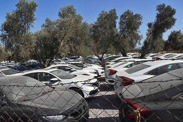 Geçen hafta da İzmir'de bir otomotiv bayiine stokçuluk yaptığı gerekçesiyle üst limitten idari para cezası verildiği açıklanmıştı.